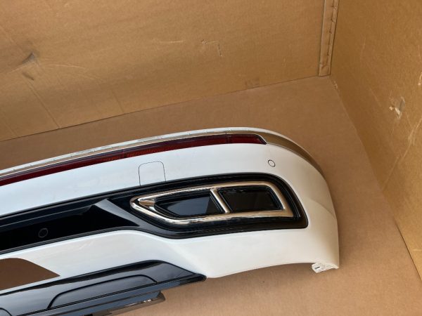Bara spate VW Tiguan din 2023 la 0 km model cu senzori parcare - Dezmembrari Auto - imagine 5