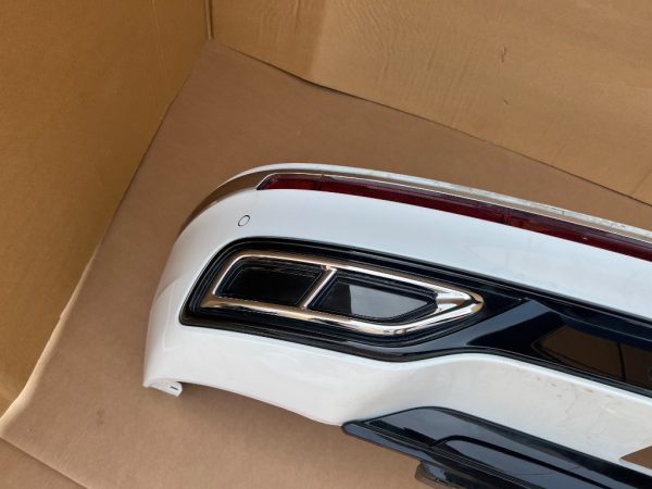 Bara spate VW Tiguan din 2023 la 0 km model cu senzori parcare - Dezmembrari Auto - imagine 4