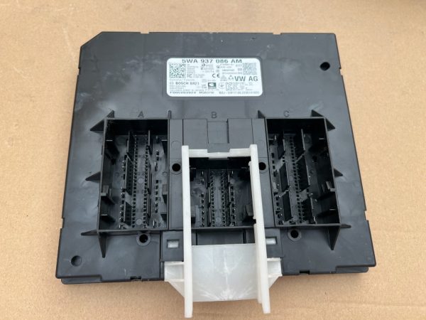 BCM modul confort Audi A3 8Y din 2023 la 0 km 5WA937086AM 5WA 937 086 AM - Dezmembrari Auto
