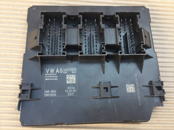 BCM modul confort VW Passat CC 3.6 tfsi 3AA937087R 3AA 937 087 R - Dezmembrari Auto