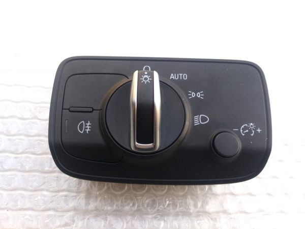 Bloc lumini Audi A3 8V 8V0941531AD - Dezmembrari Auto
