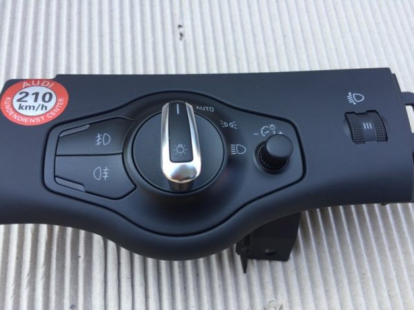 Bloc lumini Audi A4 B8 2015 - Dezmembrari Auto