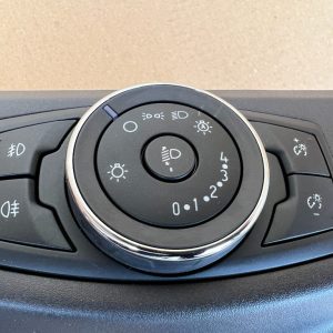 Bloc lumini cu tempomat Ford Mondeo 5 MK5 din 2018 DG9T-13D061-HDW - Dezmembrari Auto