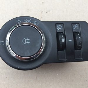 Bloc lumini Opel Astra J A13DTE 13268705 132 687 05 - Dezmembrari Auto
