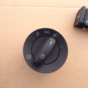 Bloc lumini VW Passat 3C 1K0941431BB - Dezmembrari Auto