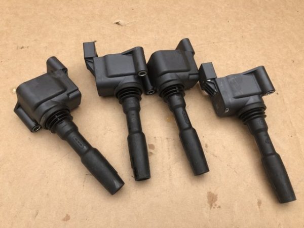 Bobina / bobine inductie VW Golf 7 1.5 DAC 05E905110 05E 906 110 - Dezmembrari Auto