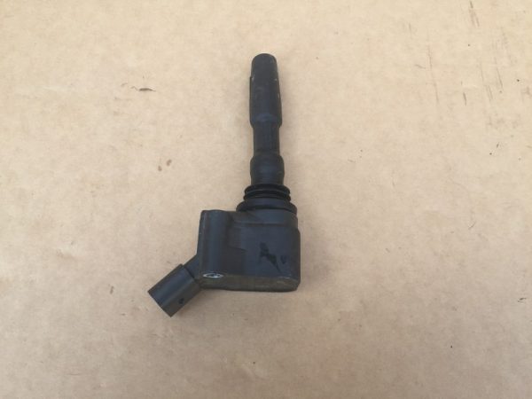 04E905110E 04E 905 110 E Bobina inductie VW Golf 7 - Dezmembrari Auto