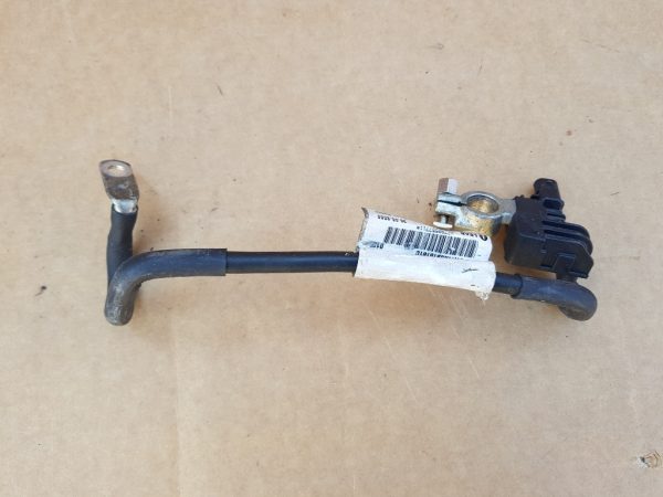Borna baterie Audi A3 8P 1K0915181C 1K0 915 181 C - Dezmembrari Auto