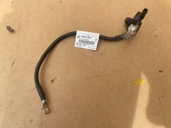 Borna baterie minus VW Jetta 2017 2.0 tdi 5C0915181E 5C0 915 181 E la 0 km - Dezmembrari Auto