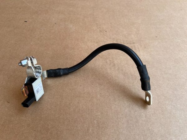 Borna baterie VW passat B8.5 din 2023 la 0 km 3Q0915181B 3Q0 915 181 B - Dezmembrari Auto