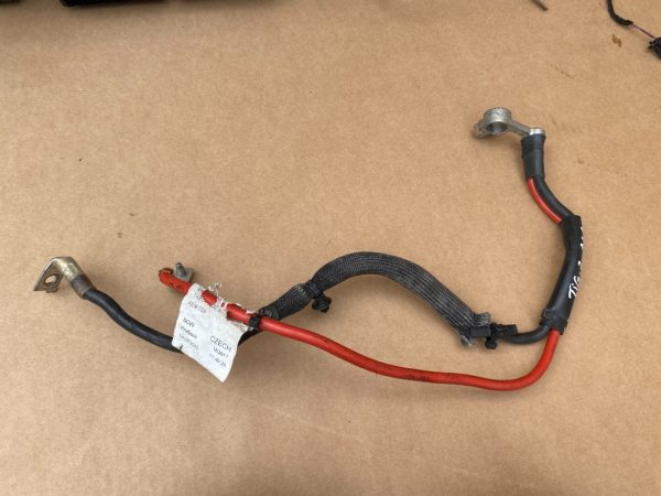 Borna baterie VW Tiguan 2 5QA971228C 5QA 971 228 C - Dezmembrari Auto