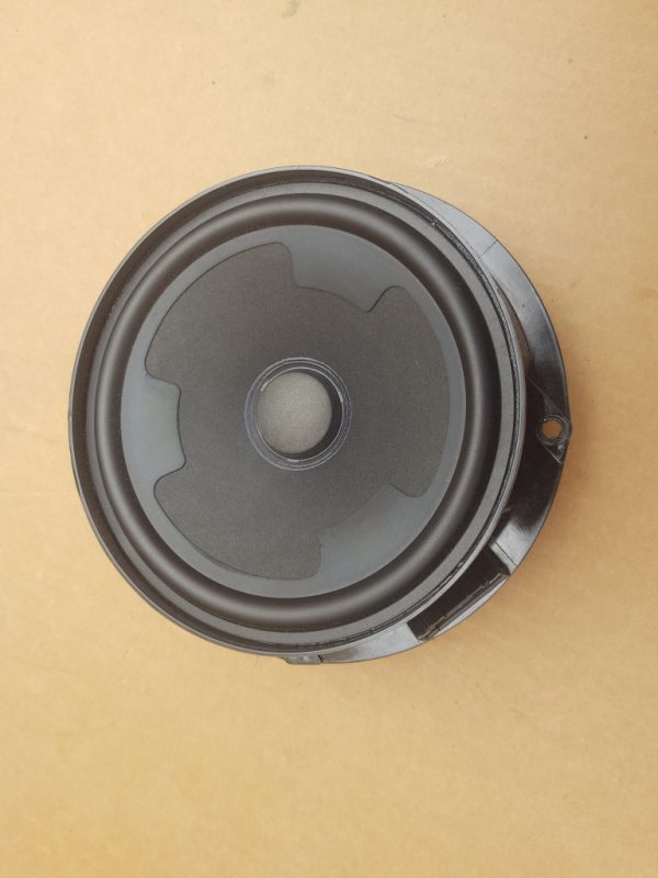 Boxa usa spate VW Passat B8 5Q0959395B 5Q0 959 395 B - Dezmembrari Auto