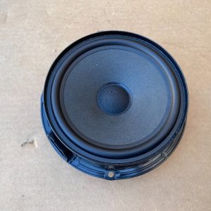 Boxa usa stanga / dreapta fata VW Caddy Ford Tourneo Connect 2023 7E0035453L 7E0 035 453 L la 0 km - Dezmembrari Auto