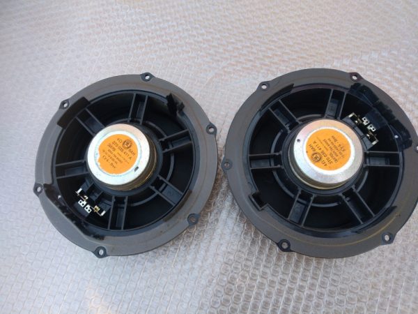 Boxe fata boxa fata Skoda Superb 3T0035411A 3T0 035 411 A - Dezmembrari Auto