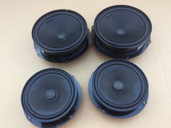 Boxe fata spate VW Passat B8 3G0035454 3G0 035 454 3G0 035 453 3G0035453 - Dezmembrari Auto