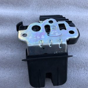 Broasca capota portbagaj Audi A6 4G C7 4H0827505 4H0 827 505 - Dezmembrari Auto