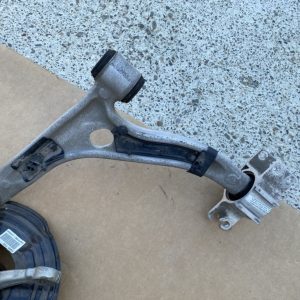 Brat bascula dreapta fata cu pivot Mercedes A class W176 din 2015 - Dezmembrari Auto