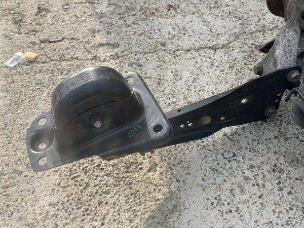 Brat dreapta spate VW Golf 7 4motion 5Q0505226C 5Q0 505 226 C - Dezmembrari Auto
