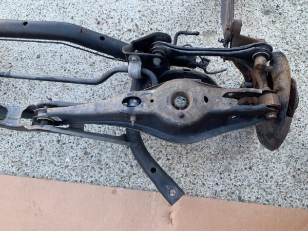 Brat spate VW Sportsvan 5Q0505311D 5Q0 505 311 D la 0 km - Dezmembrari Auto