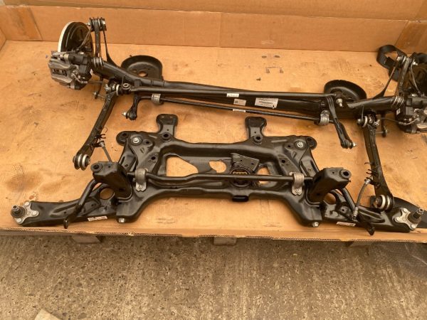 Brat dreapta fata VW Caddy Ford Tourneo Connect 2023 5R3407152B 5R3 407 152 B la 0 km - Dezmembrari Auto