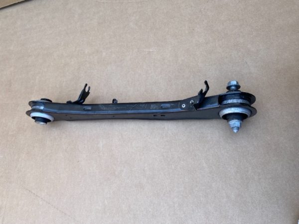 Brat stanga spate Ford Tourneo Connect VW Caddy 2023 5R3505223E 5R3 505 223 E la 0 km - Dezmembrari Auto