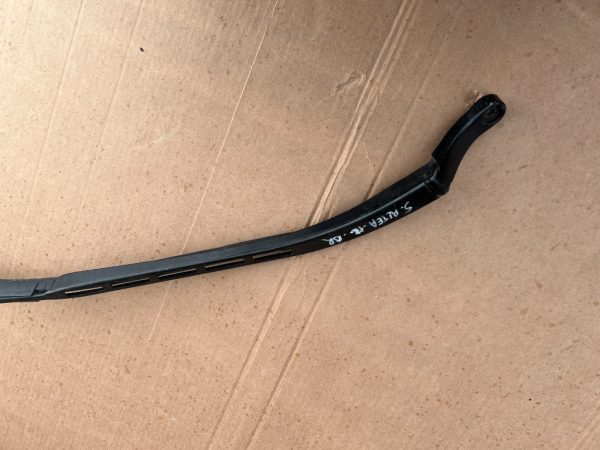 Brat stergator dreapta Seat Altea XL din 2012 5P0955410E 5P0 955 410 E - Dezmembrari Auto
