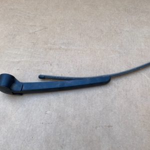 Brat stergator haion Audi A3 8V 2 usi 8V3955407 8V3 955 407 - Dezmembrari Auto