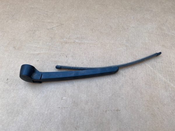 Brat stergator haion Audi A3 8V 2 usi 8V3955407 8V3 955 407 - Dezmembrari Auto