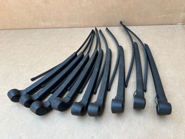 Brat stergator haion Audi Q3 8U - Dezmembrari Auto