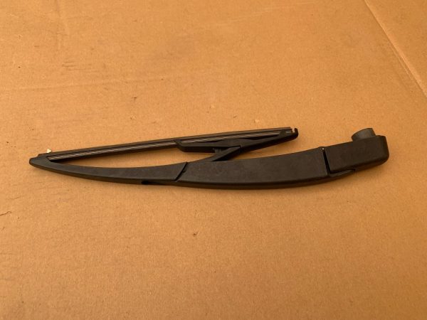 Brat stergator haion Mercedes B Class W246 2014 la 0 km - Dezmembrari Auto