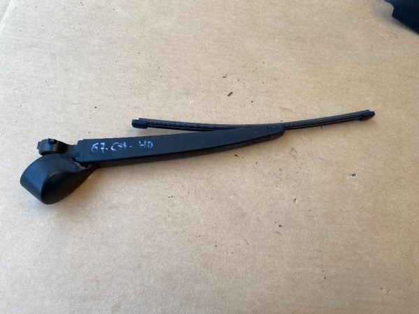 Brat stergator haion VW Golf 7 hatchback 6R6955707B 6R6 955 707 B la 0 km - Dezmembrari Auto