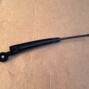 Brat stergator haion VW Touareg 7L 7L6955707 7L6 955 707 - Dezmembrari Auto