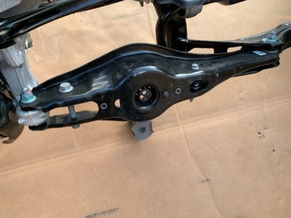 Brat suspensie spate VW Arteon 2020 3Q0505311G 3Q0 505 311 G - Dezmembrari Auto
