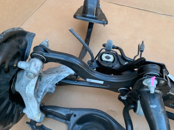 Brat suspensie spate VW Passat B8 5Q0505323D 5Q0 505 323 D - Dezmembrari Auto