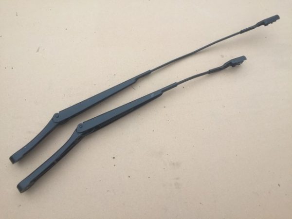 Brate stergatoare VW Golf 7 2.0 tdi 5G1 955 409 B 5G1955409B - Dezmembrari Auto
