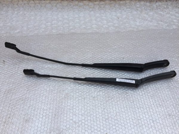 Brate stergatoare VW Passat B8 3G1955409 3G1 955 410 - Dezmembrari Auto