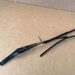 Brate stergator stanga dreapta Audi A4 B8 8K1955407A 8K1955408A 8K1 955 407A 8K1 955 408A - Dezmembrari Auto