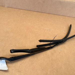 Brate stergator stanga dreapta Audi TT RS din 2017 8S1955407 8S1955408 8S1 955 407 8S1 955 408 - Dezmembrari Auto