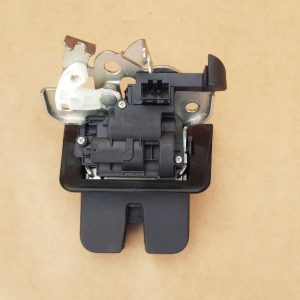 Broasca haion portbagaj Audi A3 8V 2 usi 8K9827505A 8K9 827 505 A - Dezmembrari Auto