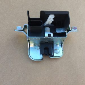 Broasca haion Seat Alhambra 2 7P0827505G 7P0 827 505 G - Dezmembrari Auto