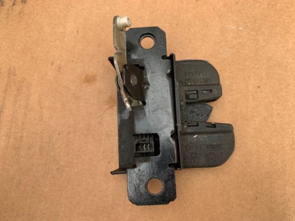 Broasca haion VW Transporter T6 2021 7E5827505C 7E5 827 505 C la 0 km - Dezmembrari Auto