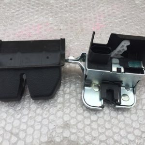 Broasca incuietoare haion VW Sharan 2019 7P0 827 505 N 7P0827505N - Dezmembrari Auto