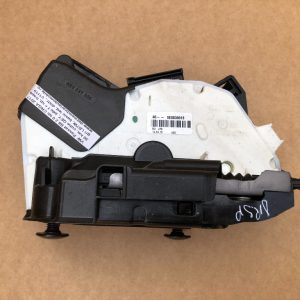 Broasca usa dreapta fata VW Passat B8 5E0839016 5E0 839 016 - Dezmembrari Auto