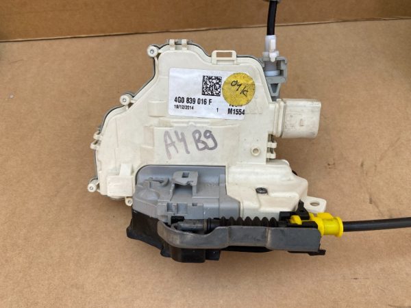 Broasca usa dreapta spate Audi A4 B9 4G0839016F 4G0 839 016 F - Dezmembrari Auto