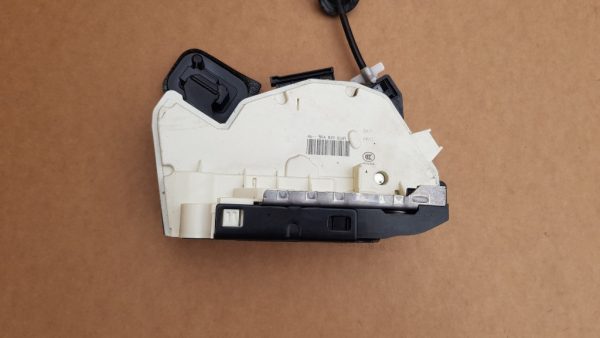 Broasca usa dreapta spate VW Golf 7 combi 5K4839016A 5K4 839 016 A - Dezmembrari Auto