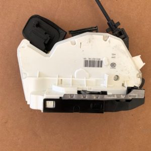 Broasca usa dreapta spate VW Golf 7 hatchback 5K4839016Q 5K4 839 016 Q - Dezmembrari Auto