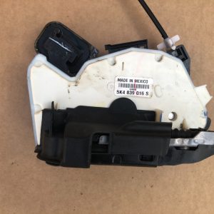 Broasca usa dreapta spate VW Golf 7 variant 5K4839016S 5K4 839 016 S - Dezmembrari Auto