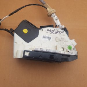 Broasca usa dreapta spate VW Passat B8 5E0839016 5E0 839 016 - Dezmembrari Auto