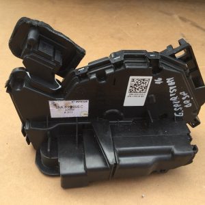 Broasca usa dreapta spate VW Sportsvan 2018 5NA 839 016C 5NA839016C - Dezmembrari Auto