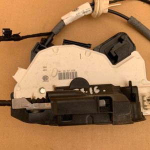 Broasca usa stanga fata VW Golf 7 5K1837015E 5K1 837 015 E la 0 km - Dezmembrari Auto
